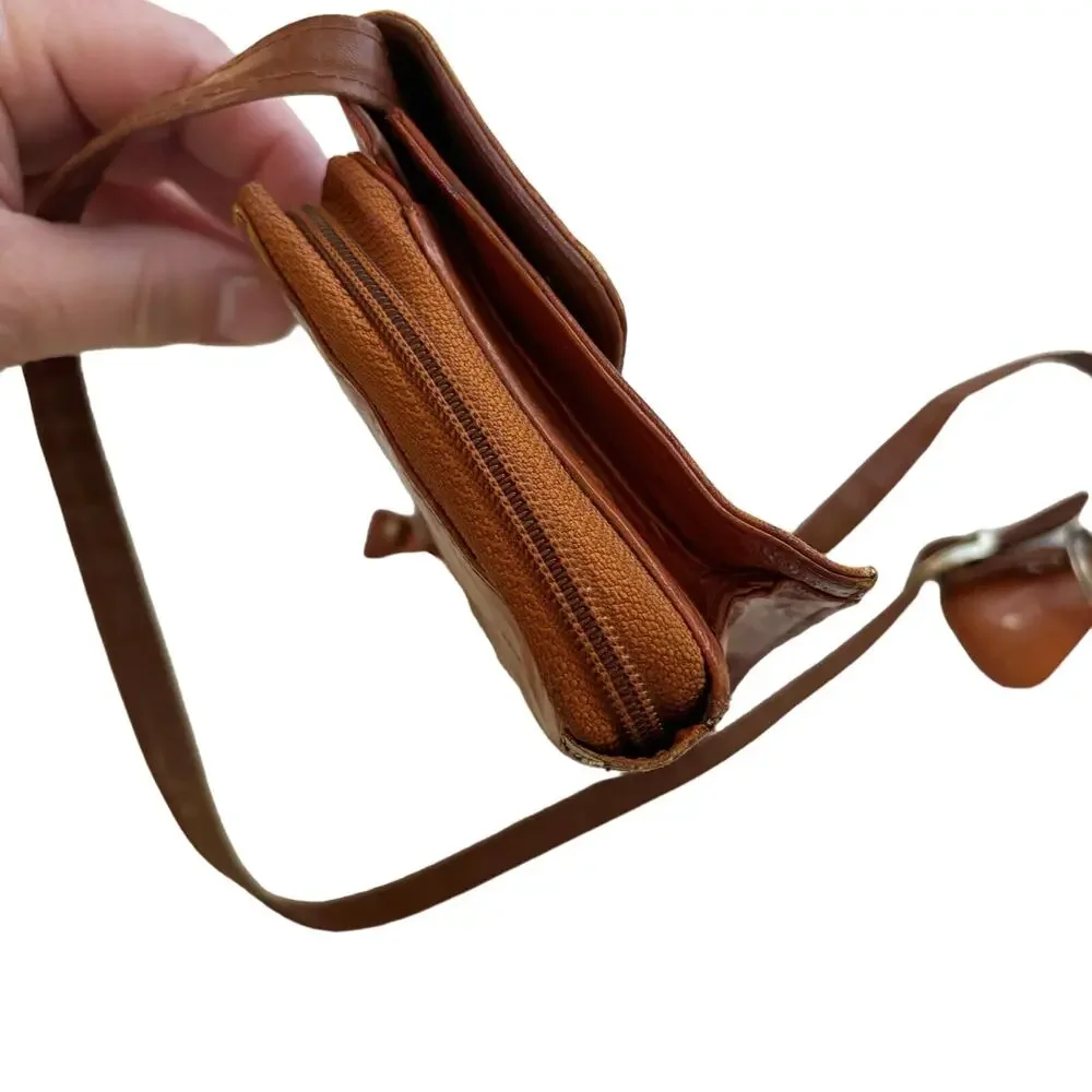 Vintage Lee Sands Eel Skin Wallet Shoulder Bag Brown